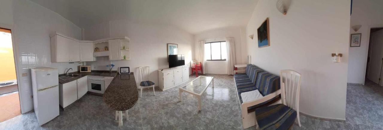 Vv 119 En Primera Linea De Mar Apartment La Restinga Bagian luar foto